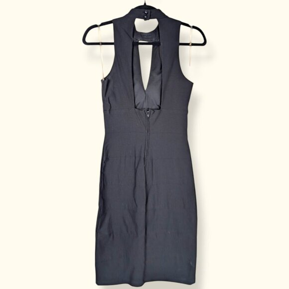 Le Chateau Black Fitted Cut Out Dress - Picture 6 of 8